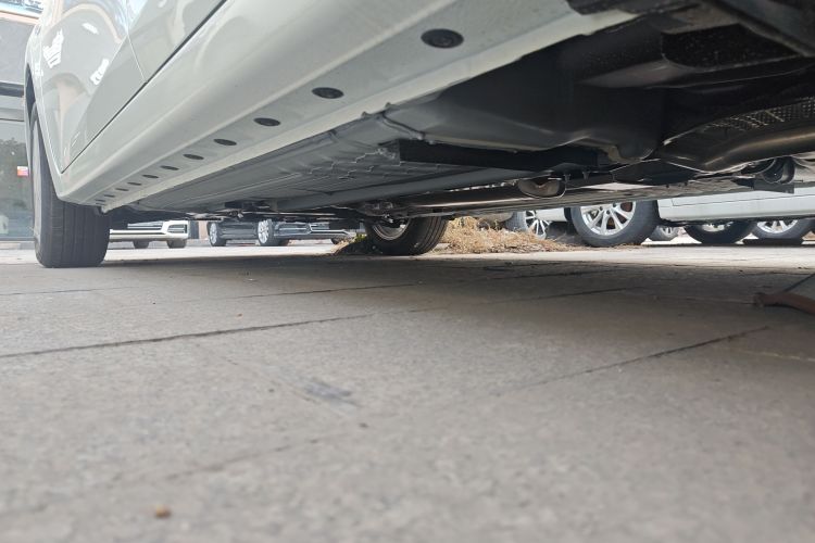 日产 轩逸 2024款 改款二 经典 1.6XL CVT豪华版局部细节9002