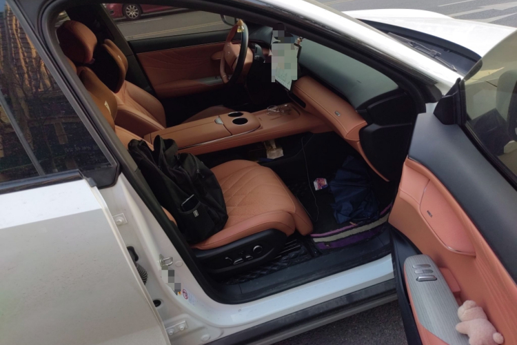 深蓝汽车 深蓝S07 2023款 200Max增程版局部细节9005