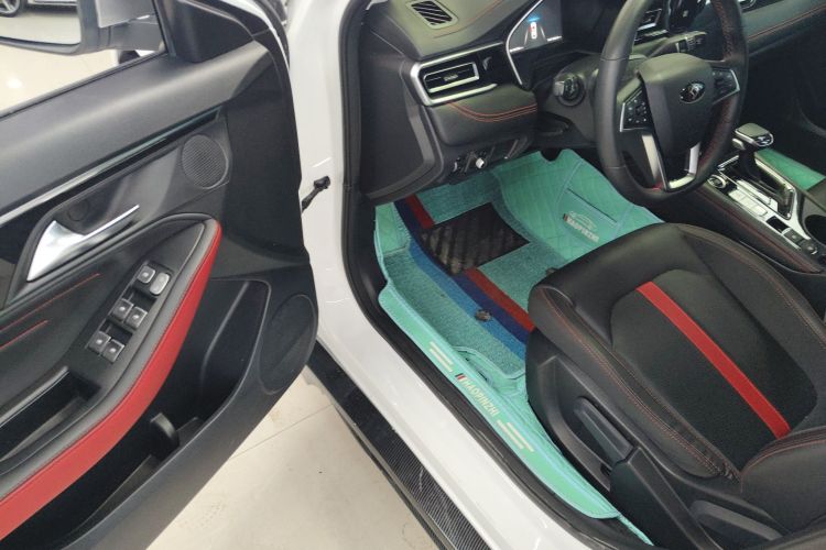 思皓A5 2022款 1.5T CVT青春版中控内饰20