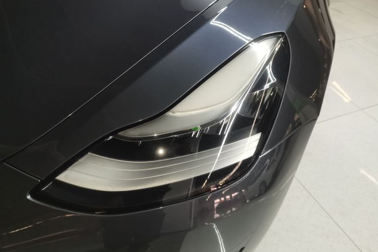 特斯拉 Model 3 2020款 标准续航后驱升级版局部细节36
