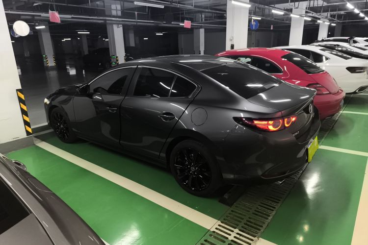 马自达3 昂克赛拉 2023款 2.0L 自动质臻版车身外观4