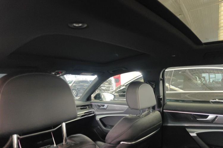 奥迪A6L新能源 2020款 55 TFSI e quattro中控内饰22