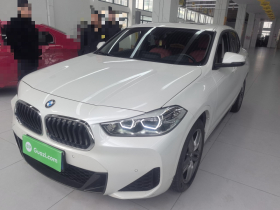 宝马X2 2021款 改款 sDrive25i M运动套装