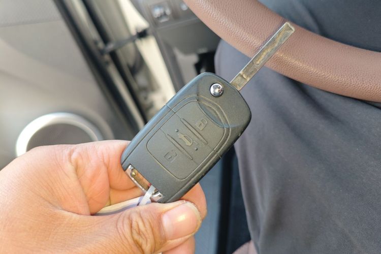 五菱汽车 五菱缤果 2025款 203km 轻享款中控内饰11