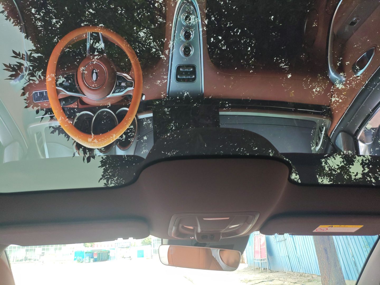 欧拉闪电猫 2022款 555km 尊贵版