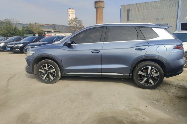 比亚迪 宋Pro新能源 2023款 冠军版 DM-i 71KM领先型车身外观6003