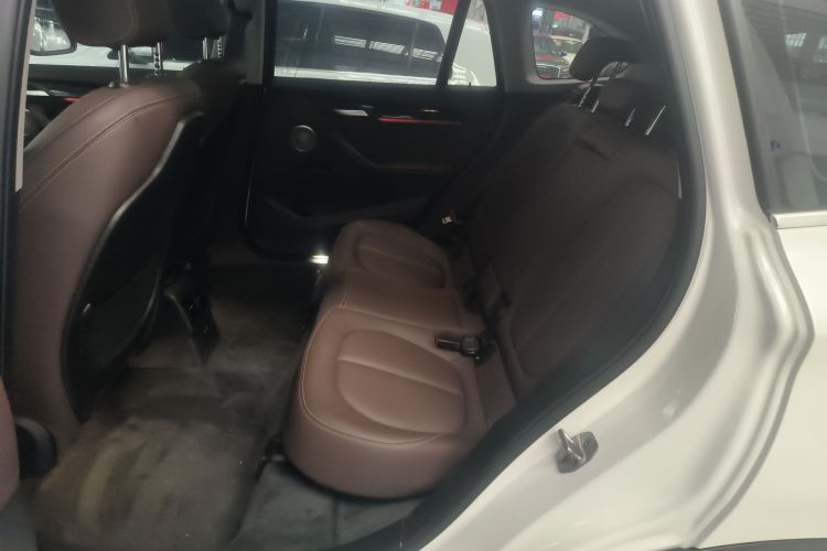 宝马X1 2022款 sDrive25Li 领先型中控内饰21