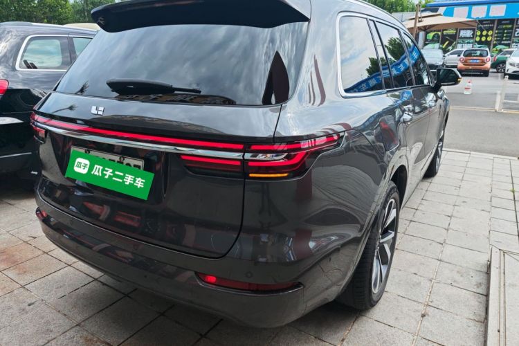 理想汽车 理想ONE 2021款 增程6座版车身外观7