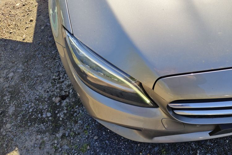 奔驰C级 2019款 C 260 运动版车身外观6006