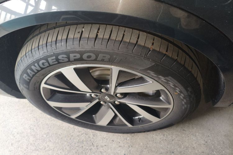 理想汽车 理想L8 2023款 Pro车身外观6008