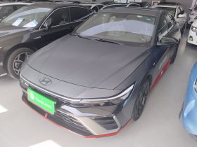现代 伊兰特 2023款 240TGDi DCT N Line LUX尊贵版