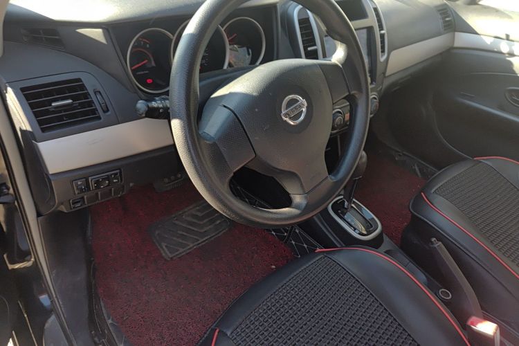 日产 轩逸 2019款 经典 1.6XE+ CVT智联领先版中控内饰7002