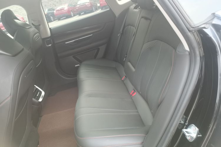 小鹏P7 2022款 480E中控内饰7004