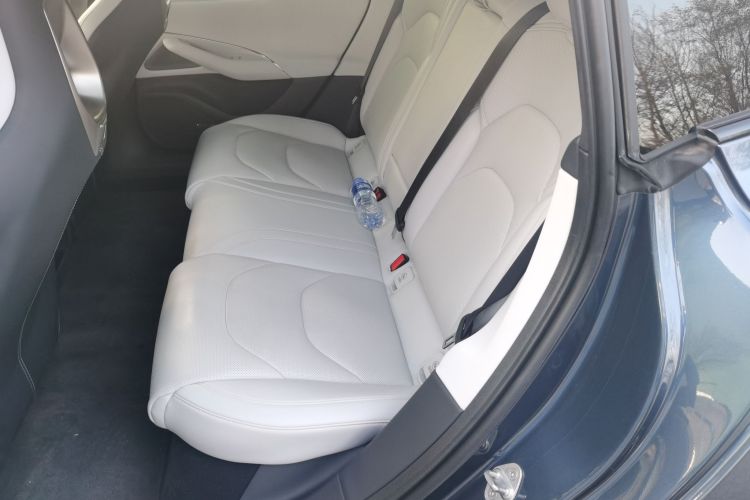 小米汽车 小米SU7 2024款 四驱超长续航高阶智驾Max版中控内饰7004