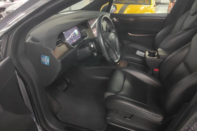 特斯拉 2016款 Model X 75D中控内饰7003