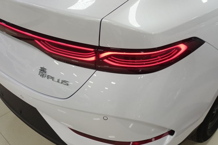 比亚迪 秦PLUS 2025款 DM-i 智驾版 128KM进取型车身外观6003