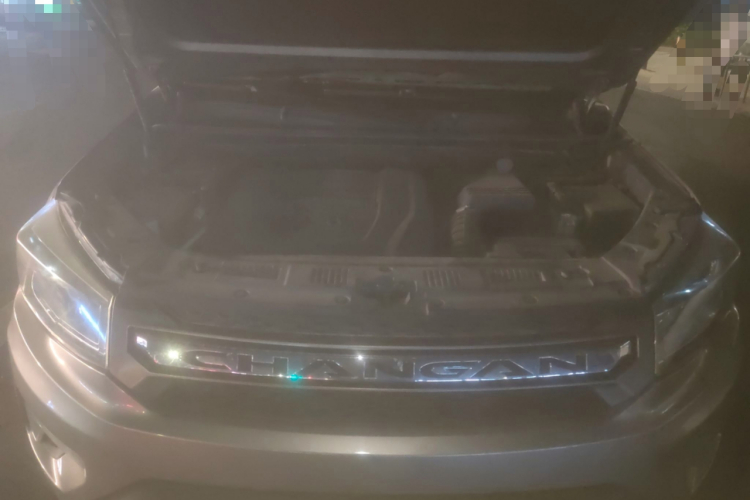 长安CS75 2016款 1.8T 自动精英型 国IV局部细节24