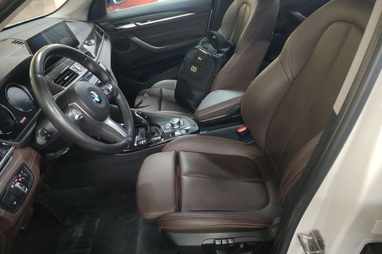 宝马X1 2020款 xDrive25Li 尊享型局部细节19