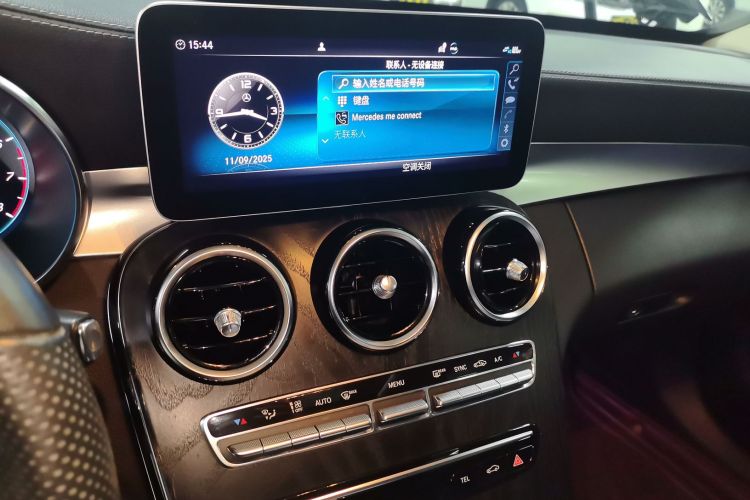 奔驰C级 2020款 改款 C 260 L 运动版中控内饰16