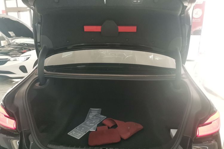 宝马5系 2022款 改款二 530Li xDrive M运动套装机舱底盘23