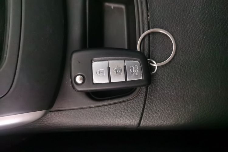 日产 轩逸 2022款 经典 1.6XE CVT舒适版中控内饰7001