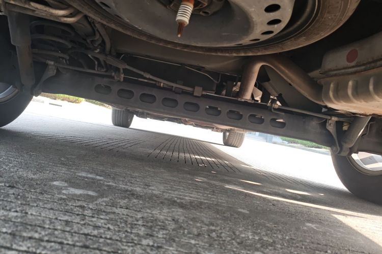 别克GL8 2014款 2.4L 行政版局部细节9009