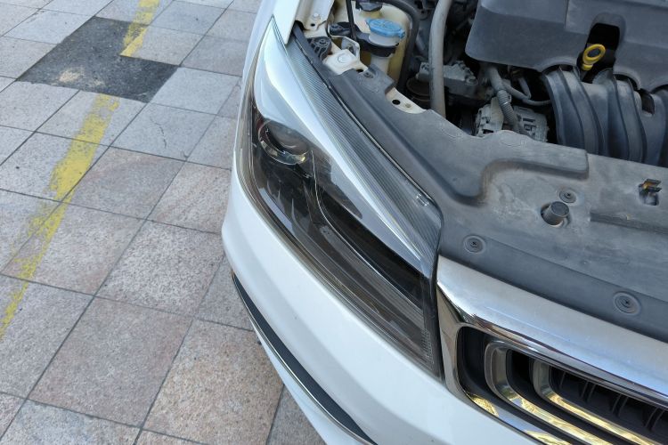 吉利汽车 帝豪 2018款 1.5L CVT向上互联版车身外观8