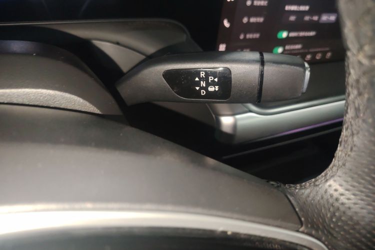 小鹏P7 2022款 625E局部细节18