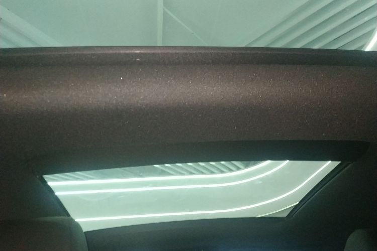 奔驰A级 2021款 A 200 L 运动轿车动感型局部细节22