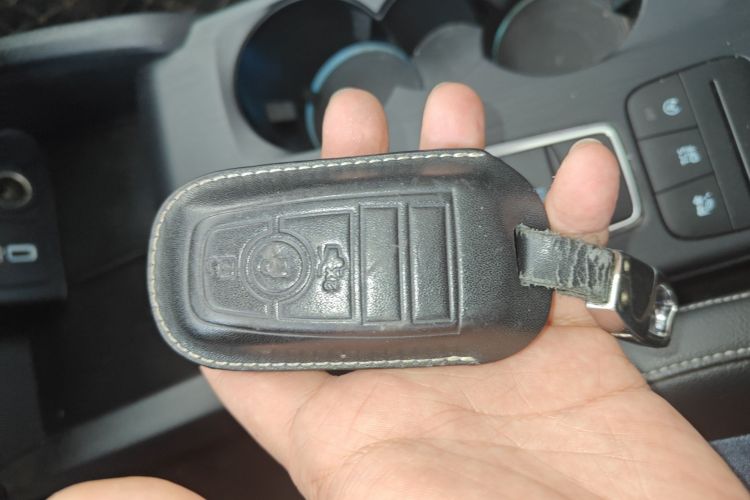 福特 福克斯 2020款 两厢 EcoBoost 180 自动锋潮型中控内饰11