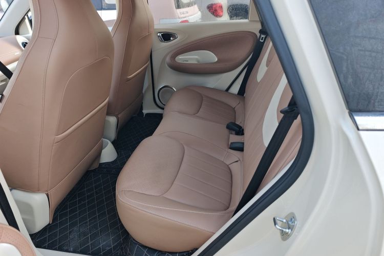 五菱汽车 五菱缤果 2025款 333km 灵犀尊享款中控内饰7004