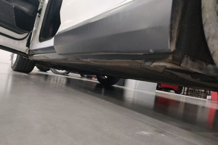 蔚来ES8 2020款 580KM 六座版局部细节9002