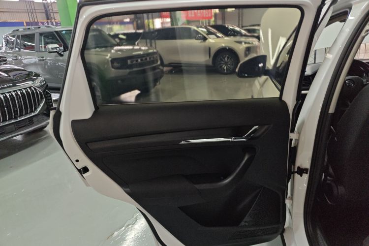 斯柯达 柯米克 2018款 1.5L 自动标准版 国VI中控内饰49