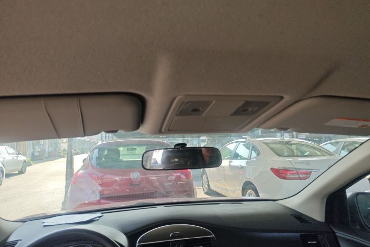 日产 骐达TIIDA 2014款 1.6L CVT舒适型中控内饰22