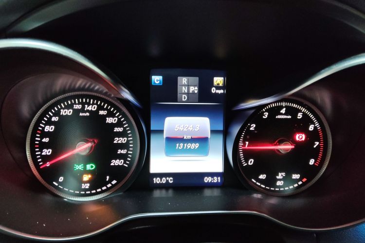 奔驰C级 2016款 C 200 L 运动型中控内饰14