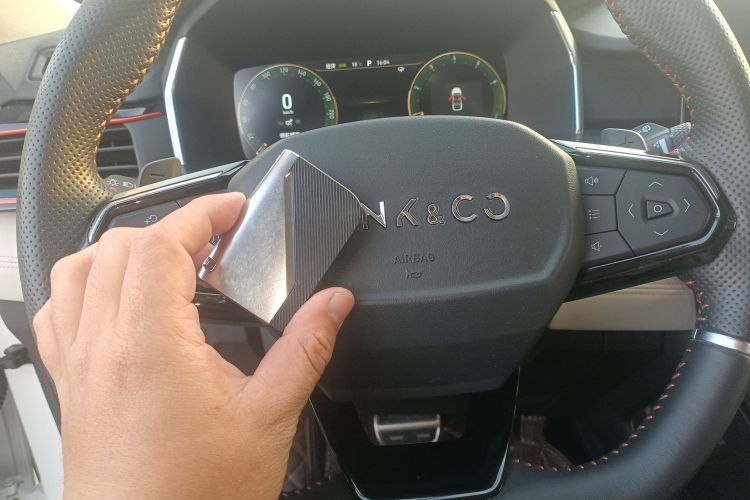 领克06 2020款 1.5T 耀Halo中控内饰11