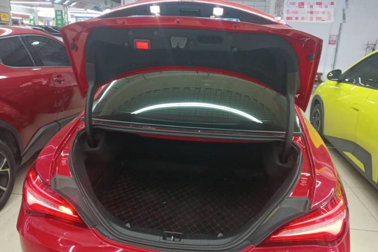 奔驰CLA 2017款 改款 CLA 200 时尚型机舱底盘23