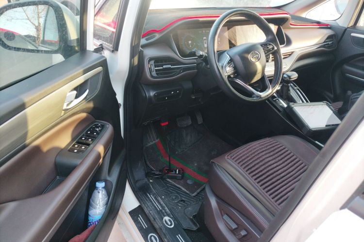 广汽传祺 传祺M6 2019款 270T 自动尊贵版（七座）国V中控内饰7003