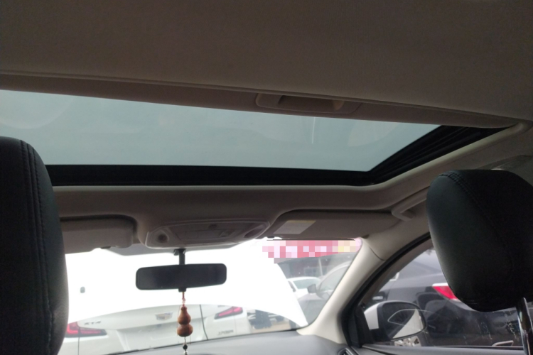 福特 福克斯 2012款 两厢 1.6L 自动风尚型中控内饰22