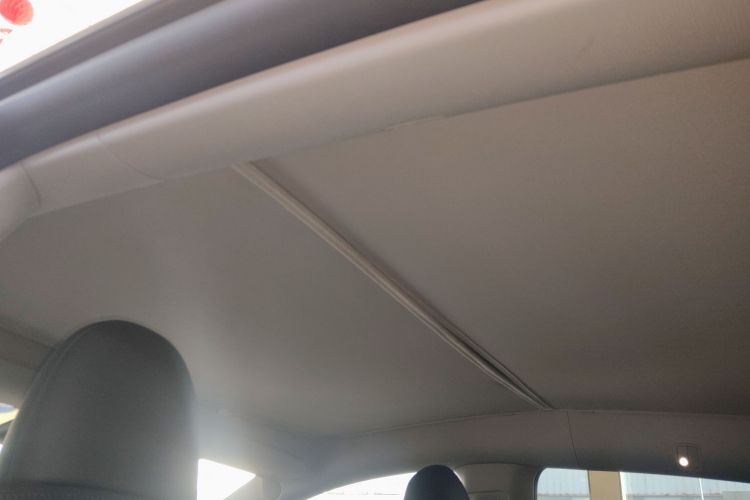 特斯拉 Model Y 2023款 后轮驱动版中控内饰22