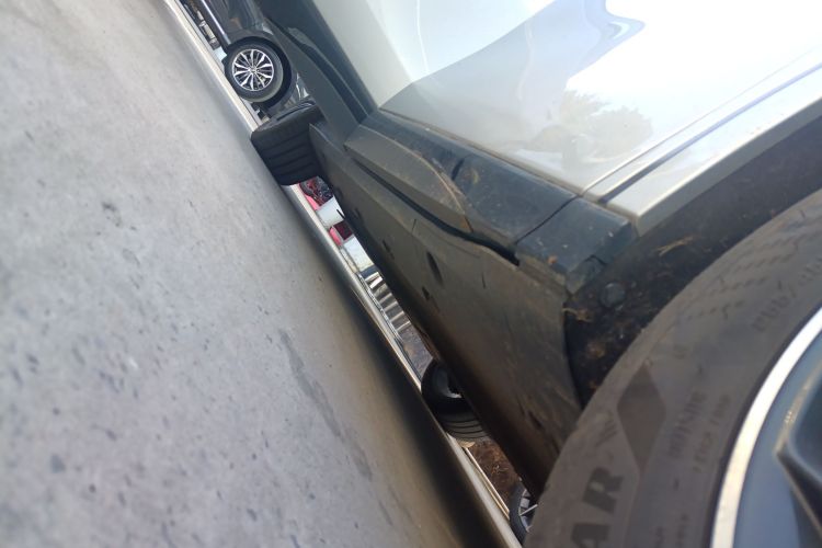 小鹏G6 2023款 755 超长续航 Pro局部细节9001