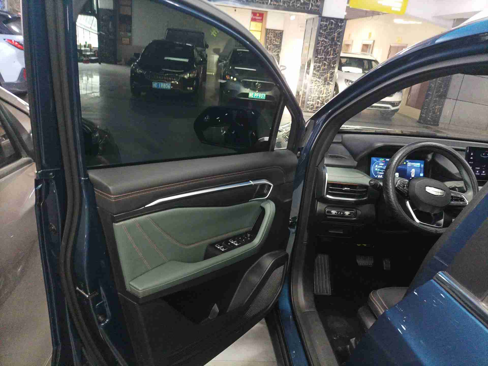 车辆驾驶位内饰展示