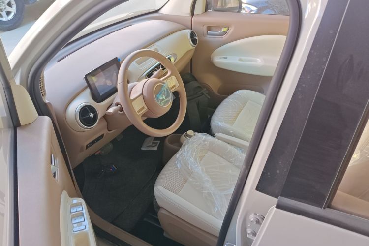 五菱汽车 宏光MINIEV 2025款 四门版 进阶款中控内饰19