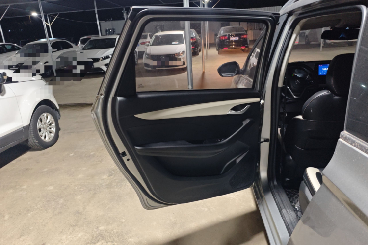 宝骏360 2019款 1.5L CVT豪华型 国VI中控内饰49