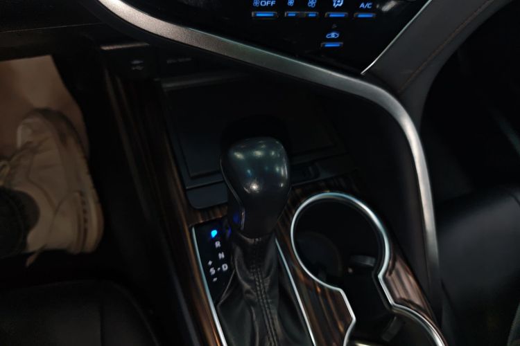 丰田 凯美瑞 2019款 2.5G 豪华版 国VI局部细节18