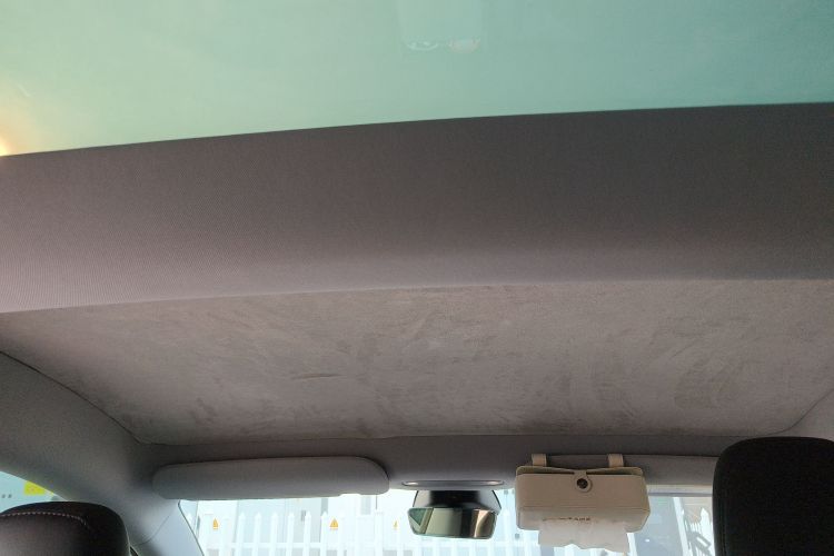 特斯拉 Model 3 2023款 后轮驱动版中控内饰22