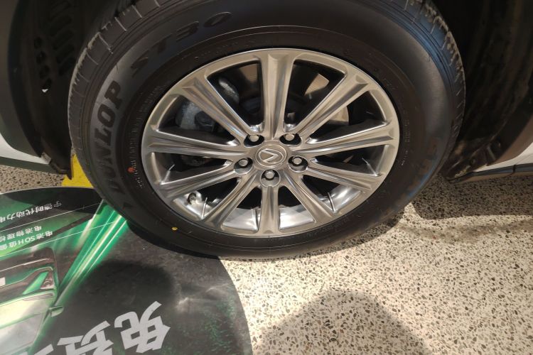 雷克萨斯NX 2015款 200 前驱 锋行版车身外观6007