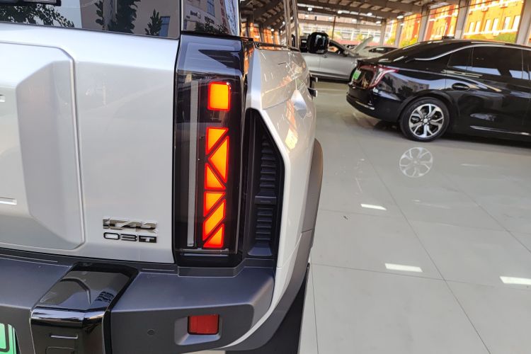 奇瑞iCAR 03T 2024款 520km 两驱长续航版车身外观9