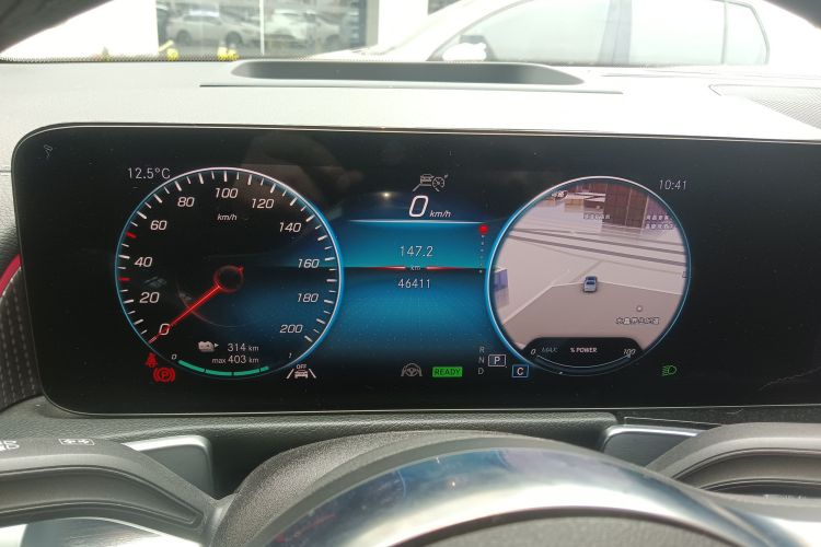 奔驰EQB 2022款 EQB 350 4MATIC 首发特别版中控内饰14