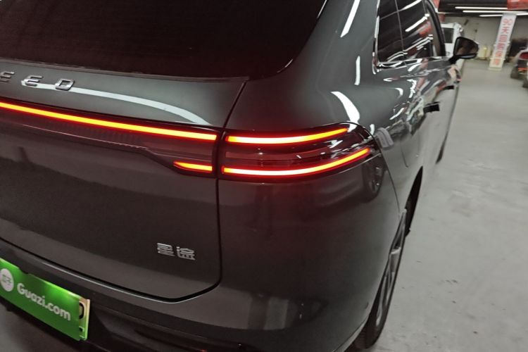 星途 星纪元 ET 2024款 增程 200 Pro车身外观9